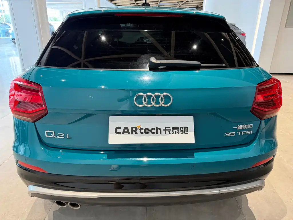 Audi Q2L 2020 — фото 28