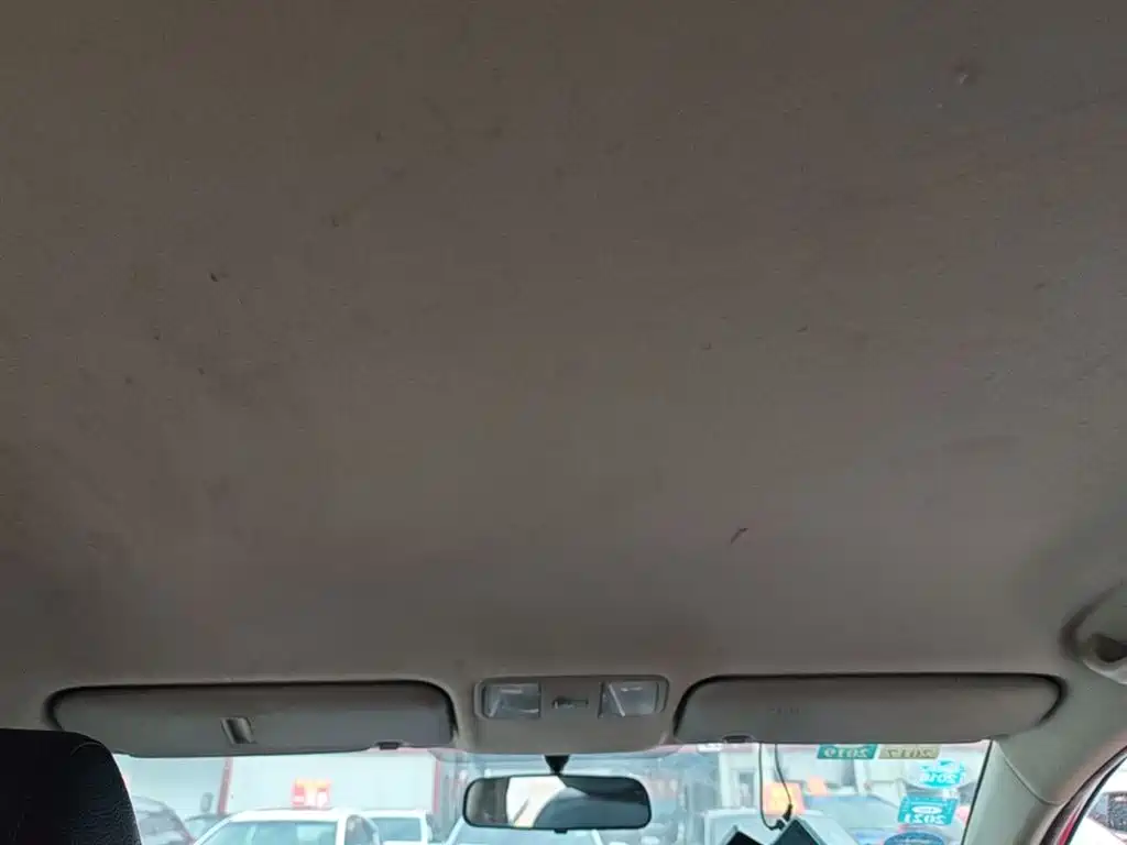 Hyundai Verna 2015 — фото 18