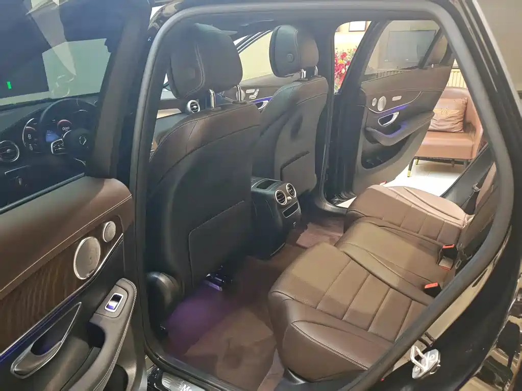 Mercedes-Benz GLC 2020 — фото 10