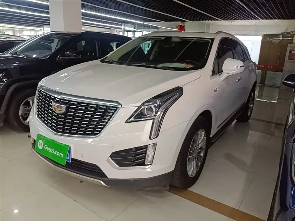 Cadillac XT5 2017 — фото 2