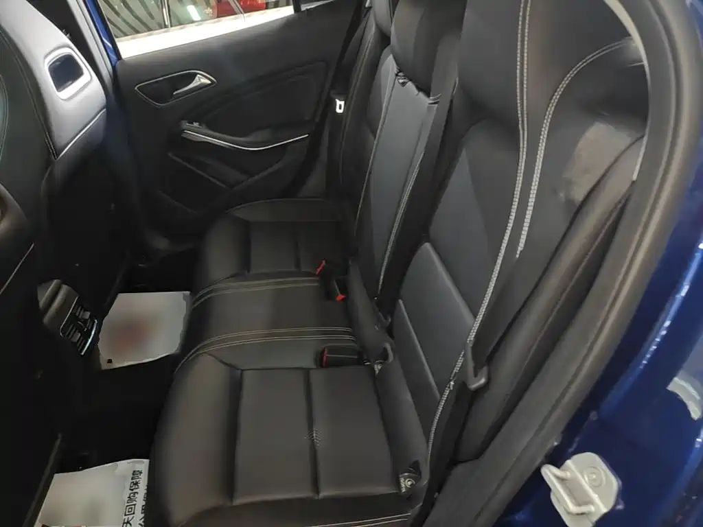 Mercedes-Benz GLA 2018 — фото 17