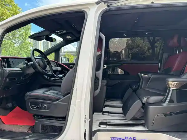GAC Trumpchi M8 2023