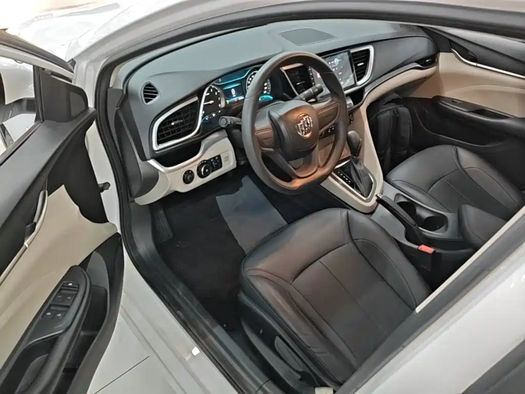 Buick Excelle GT 2020 — фото 16