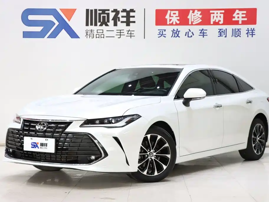Toyota Avalon 2023 — фото 1