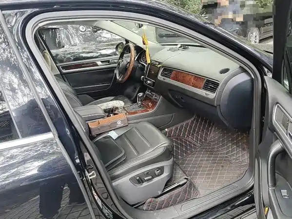Volkswagen Touareg 2012