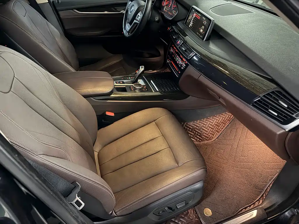 BMW X5 2015 — фото 14
