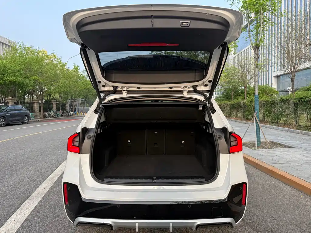 BMW X1 2023 — фото 16