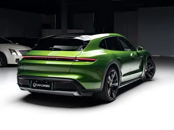 Porsche Taycan 2022