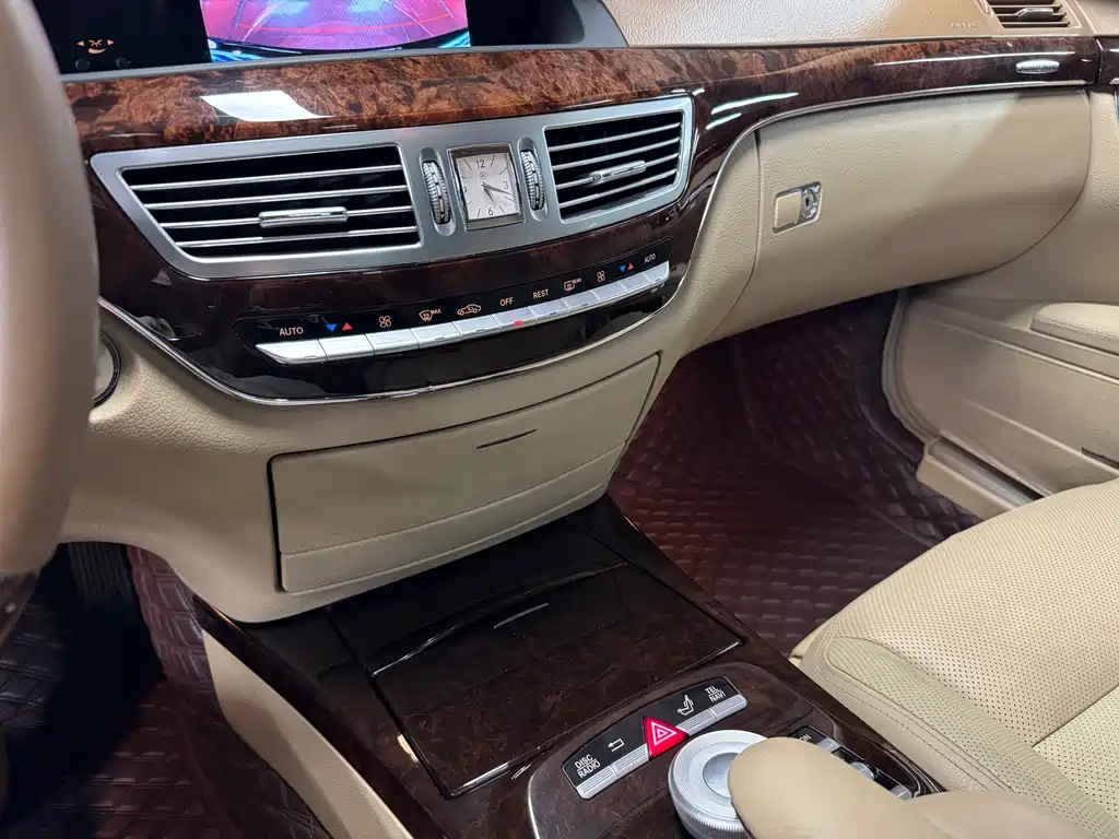 Mercedes-Benz S-Class 2013 — фото 21