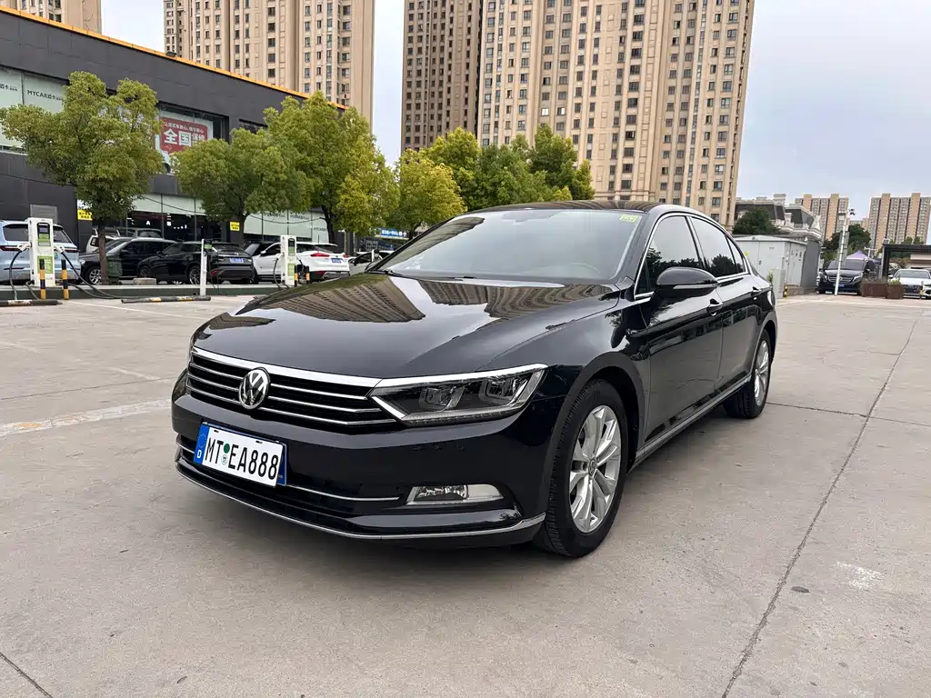 Volkswagen Magotan 2018 — фото 1