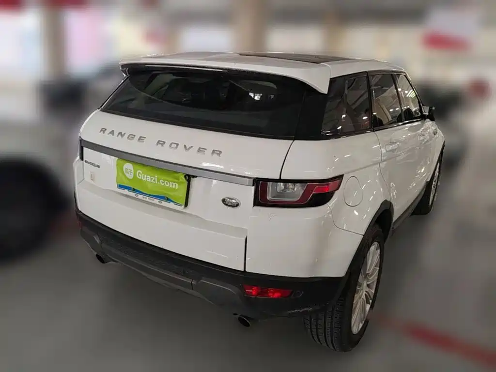 Land Rover Evoque 2016 — фото 12