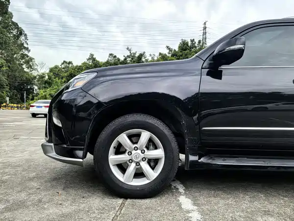Lexus GX 2012