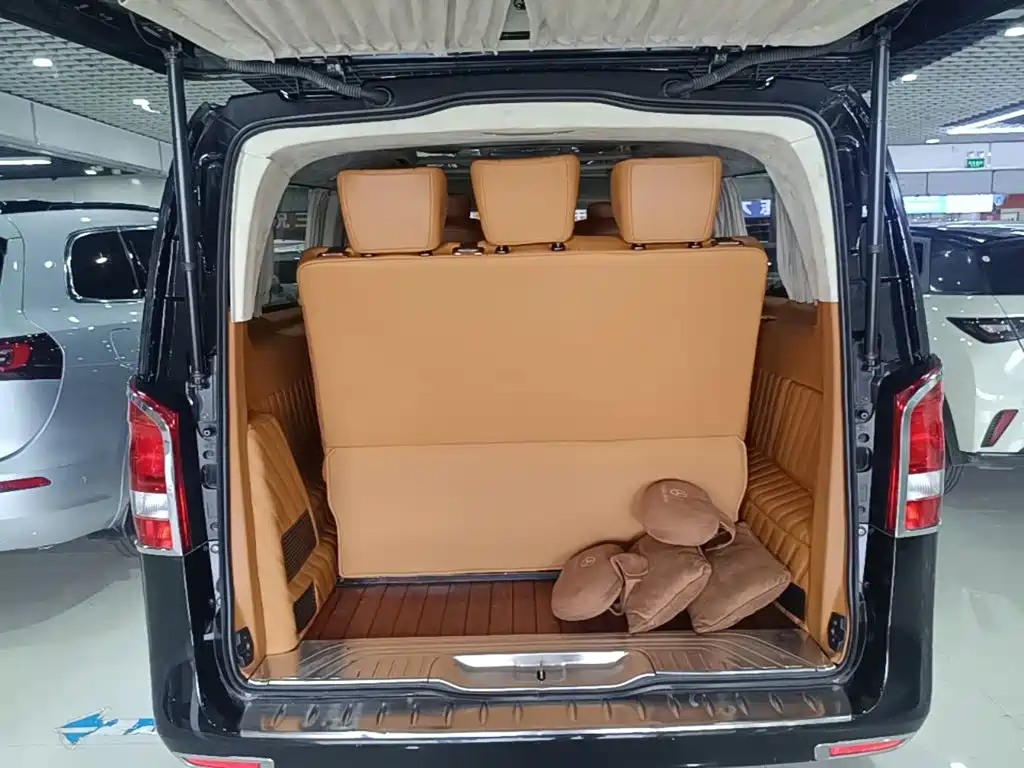 Mercedes-Benz Vito 2018 — фото 19