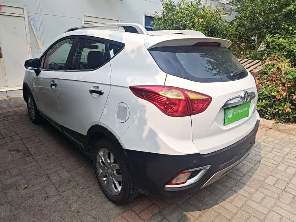 JAC Refine S3 2015