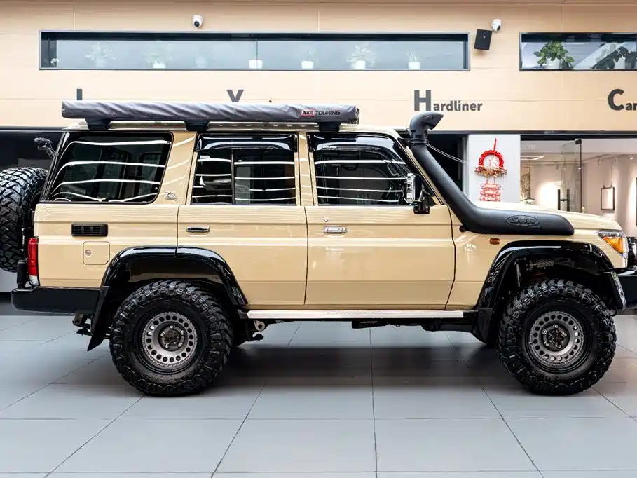 Toyota Land Cruiser 2024 — фото 3