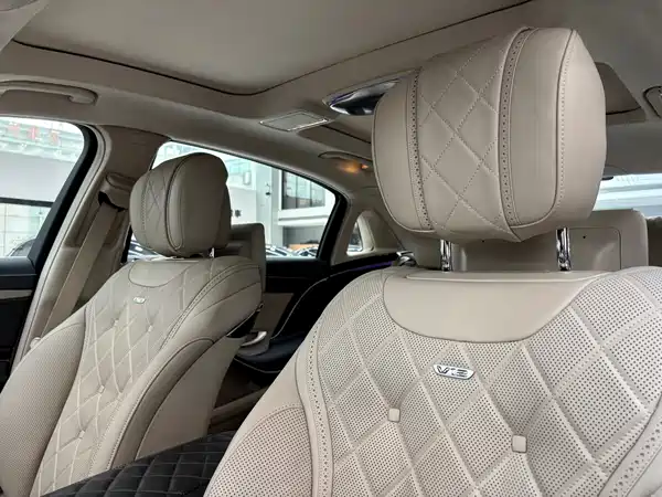 Mercedes-Benz Maybach S-Class 2015