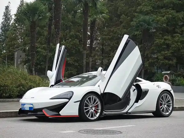 McLaren 570 2018