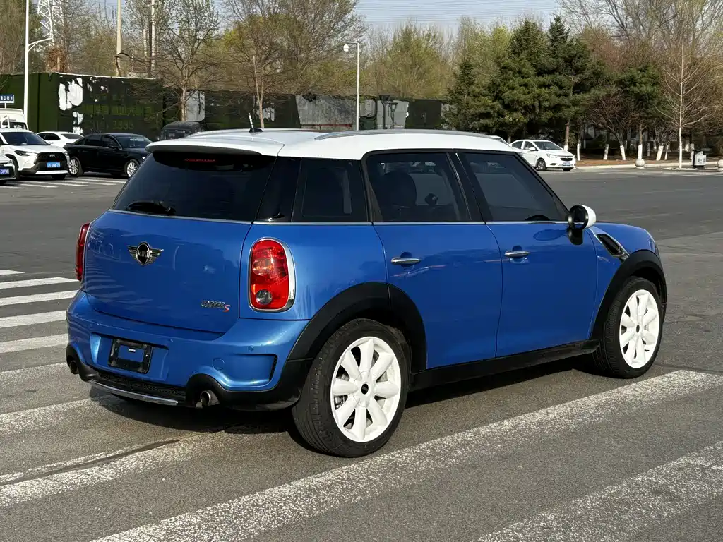 MINI Countryman 2013 — фото 19