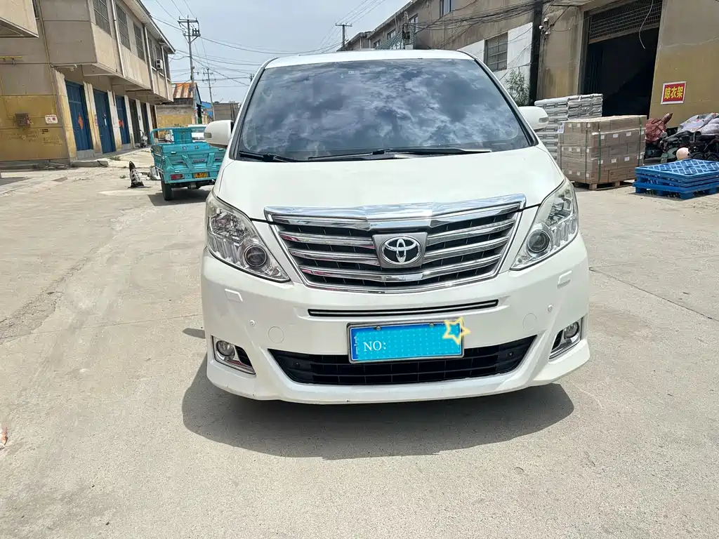 Toyota Alphard 2013 — фото 2