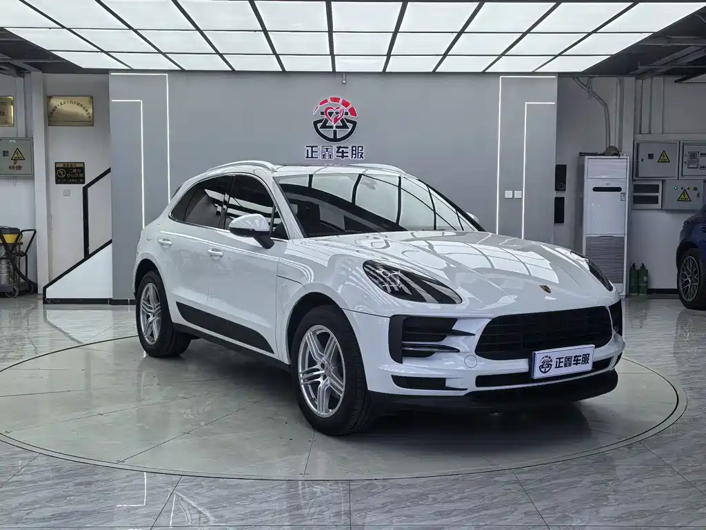 Porsche Macan 2019 — фото 3