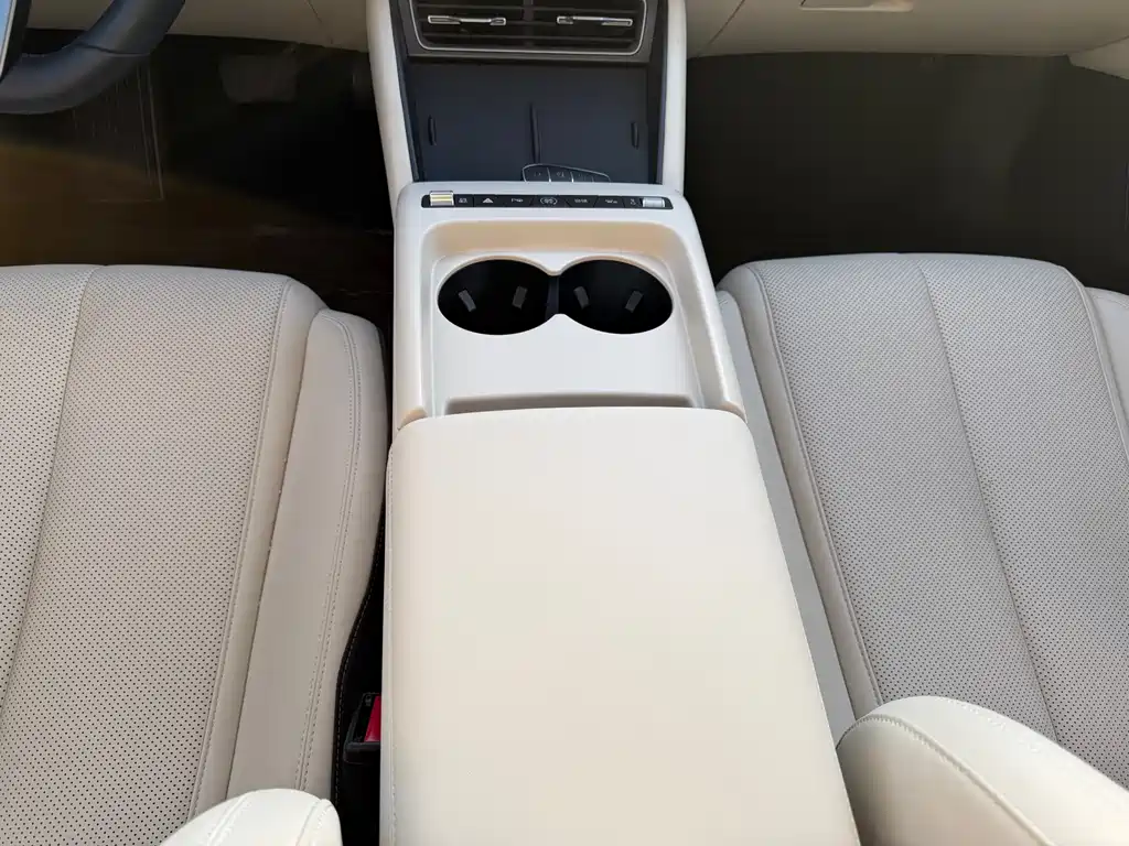 BYD Qin L 2025 — фото 12