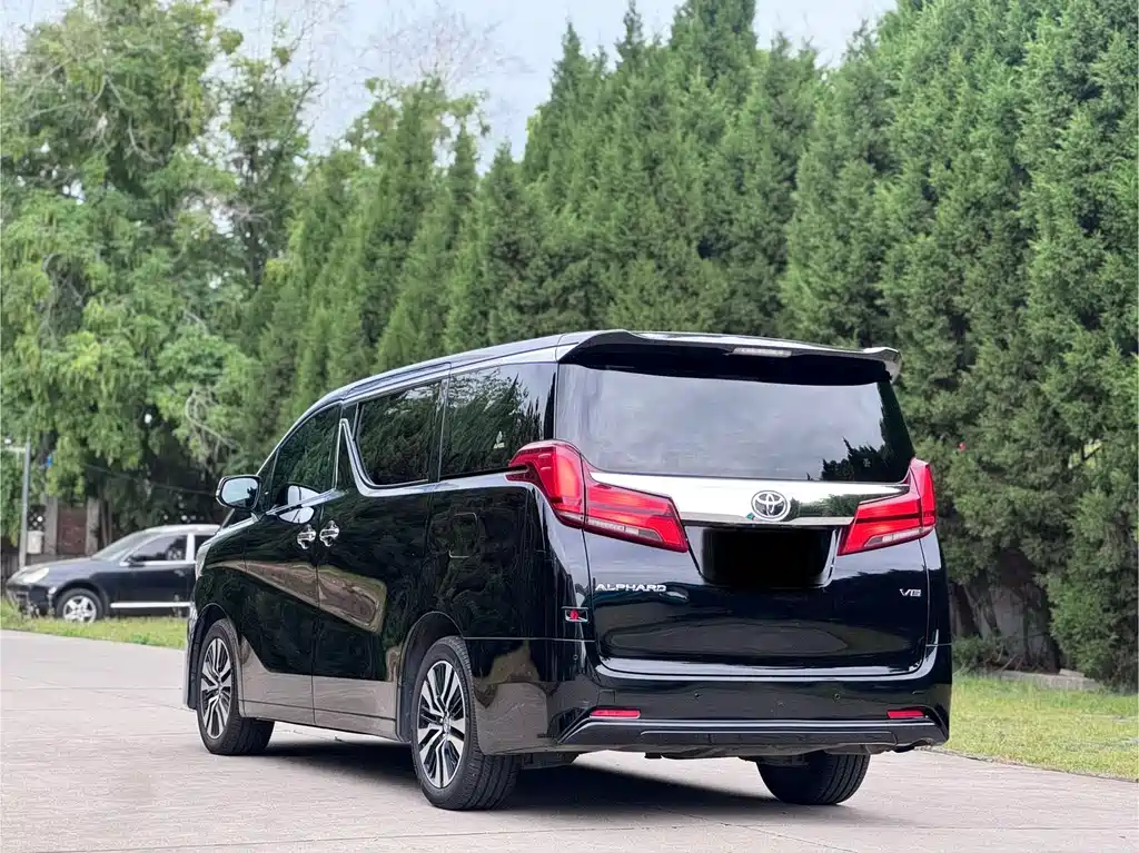 Toyota Alphard 2019 — фото 4