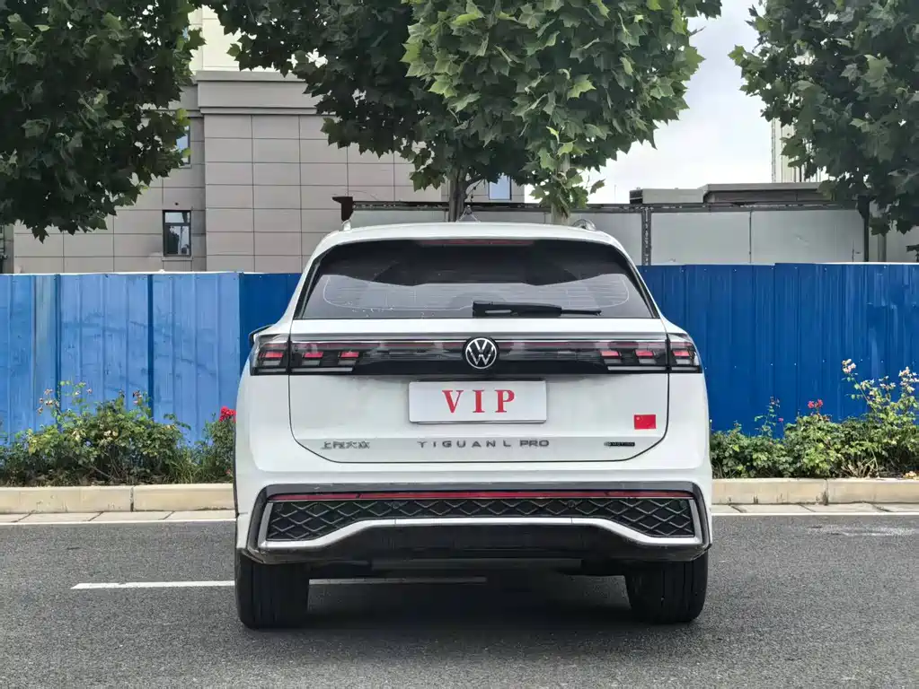Volkswagen Tiguan L 2025 — фото 8