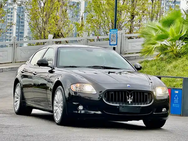 Maserati Quattroporte 2010