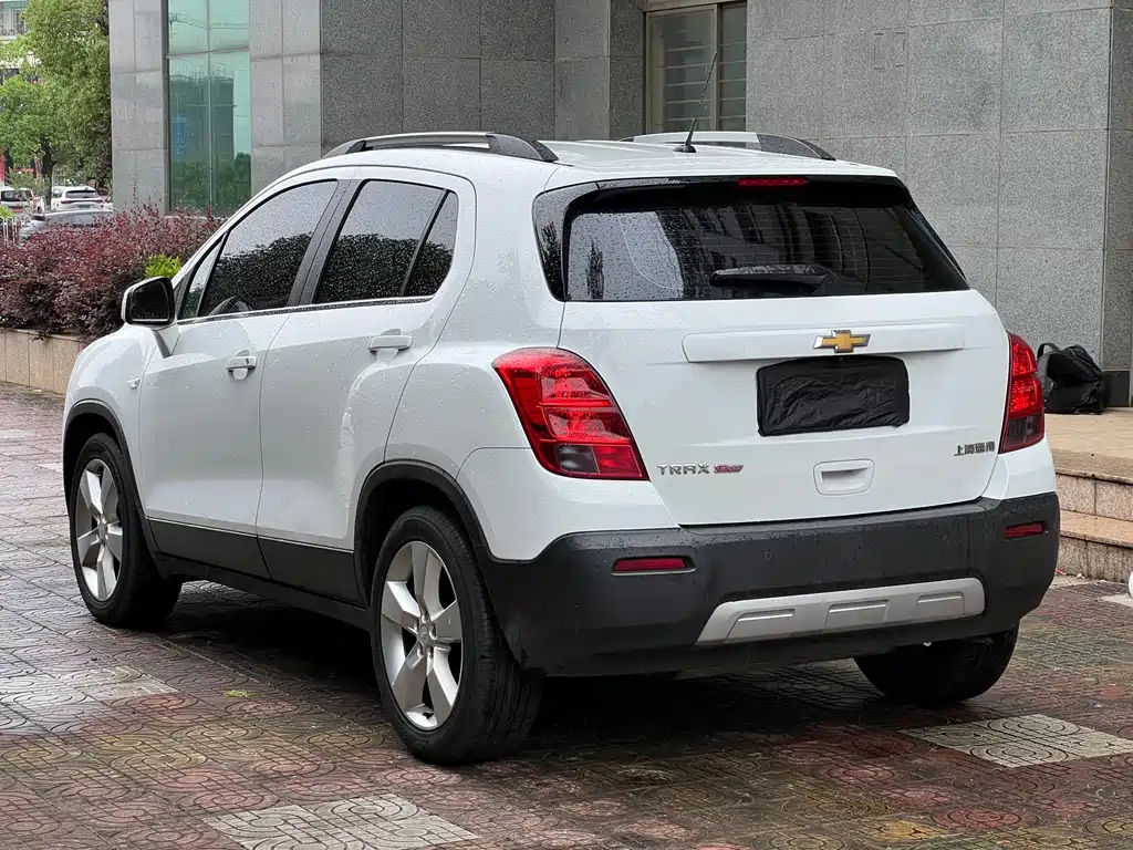 Chevrolet Trax 2016 — фото 4