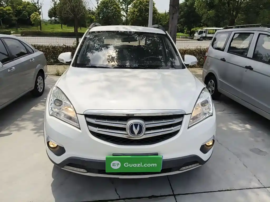 Changan CS35 2016