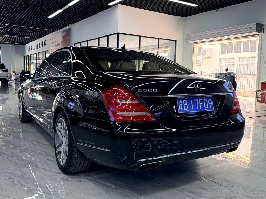 Mercedes-Benz S-Class 2010 — фото 3