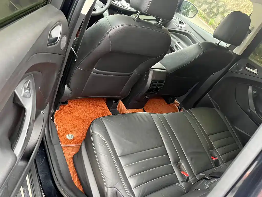 Ford Kuga 2015 — фото 7