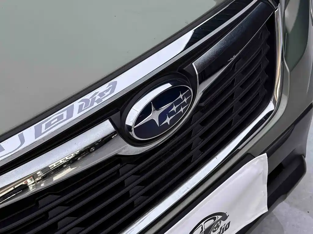 Subaru Forester 2019 — фото 2