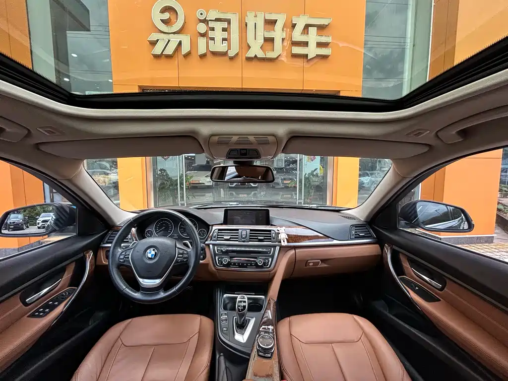 BMW 3 Series 2015 — фото 15