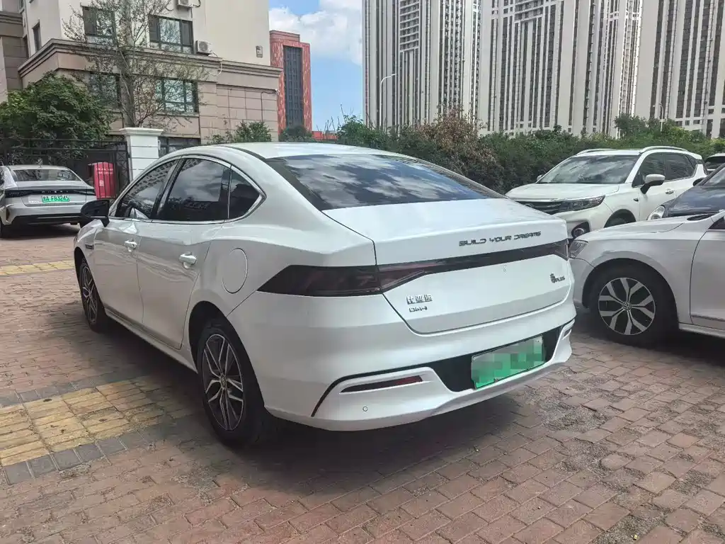 BYD Qin PLUS 2023 — фото 9