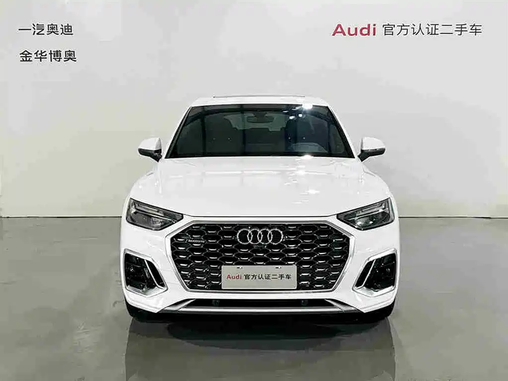 Audi Q5L Sportback 2022 — фото 2