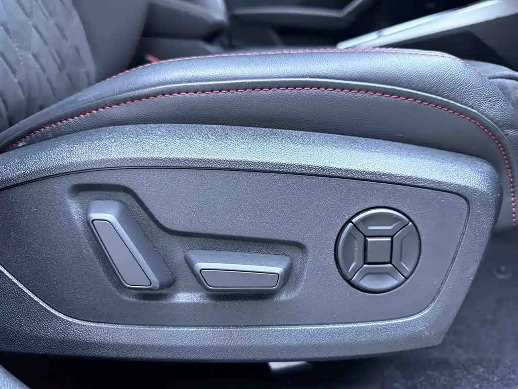 Audi A3 2022 — фото 9