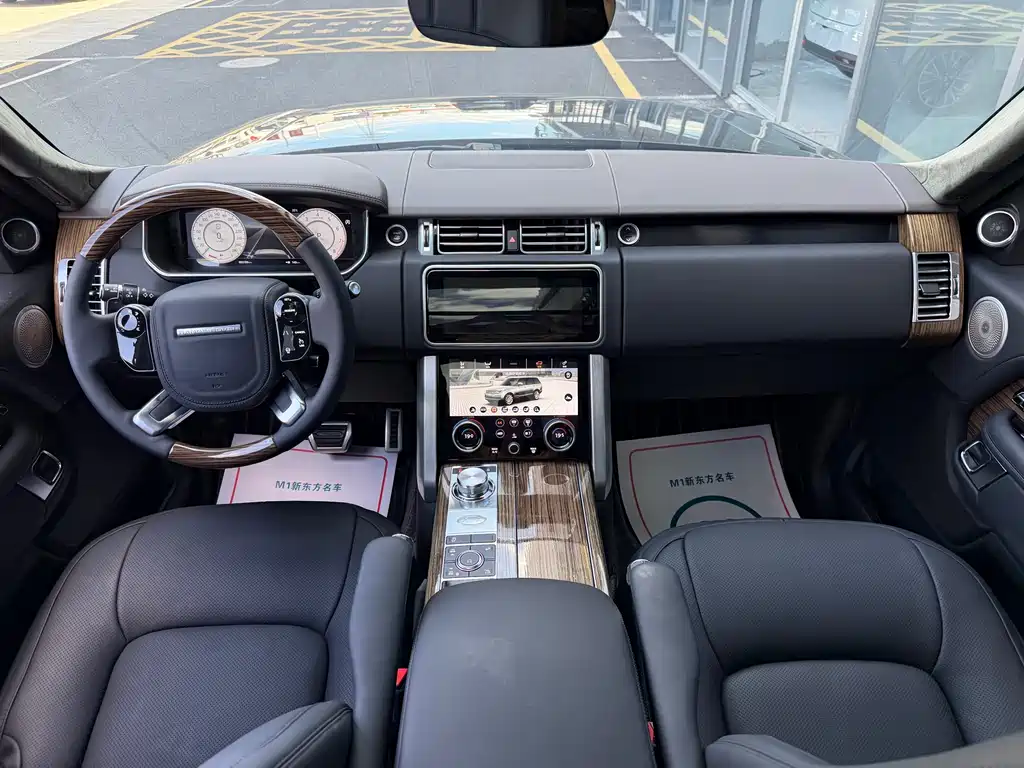 Land Rover Range Rover 2019 — фото 10