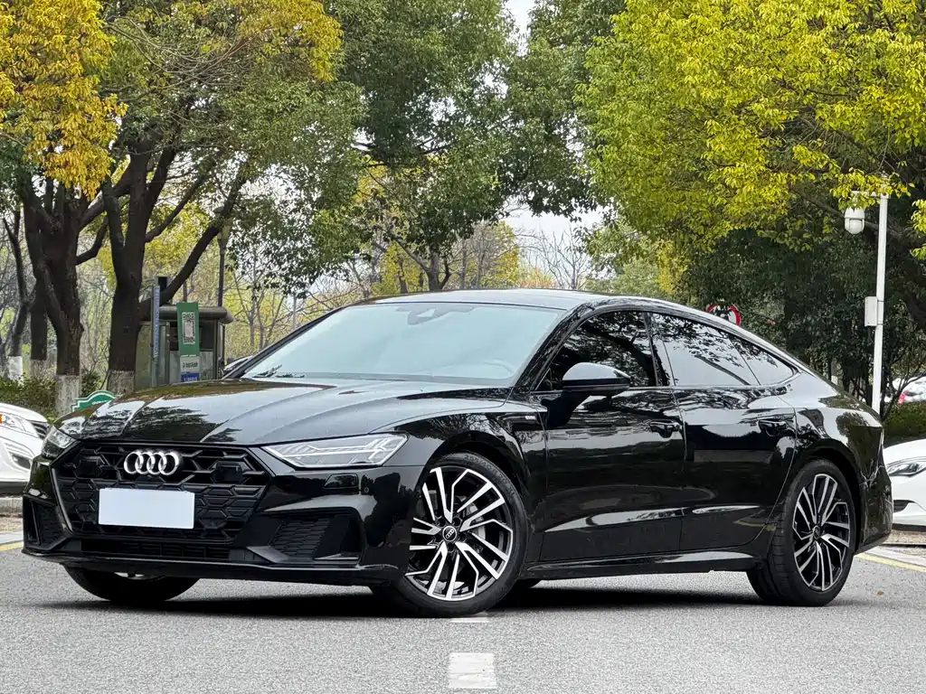 Audi A7 2024 — фото 1