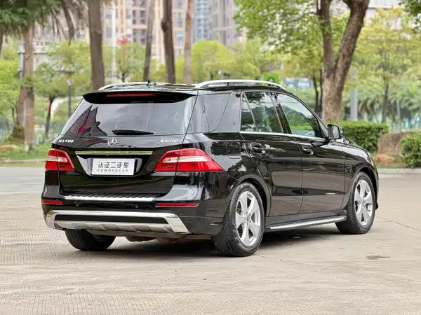 Mercedes-Benz M-Class 2015