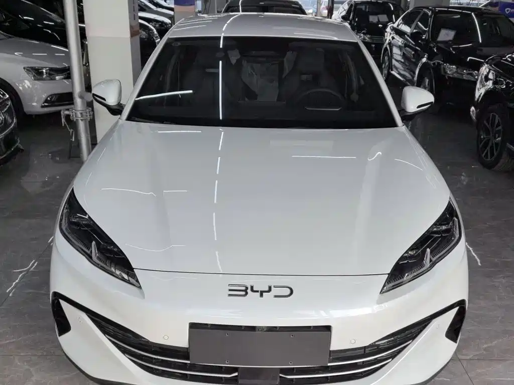 BYD Seal 06 2025
