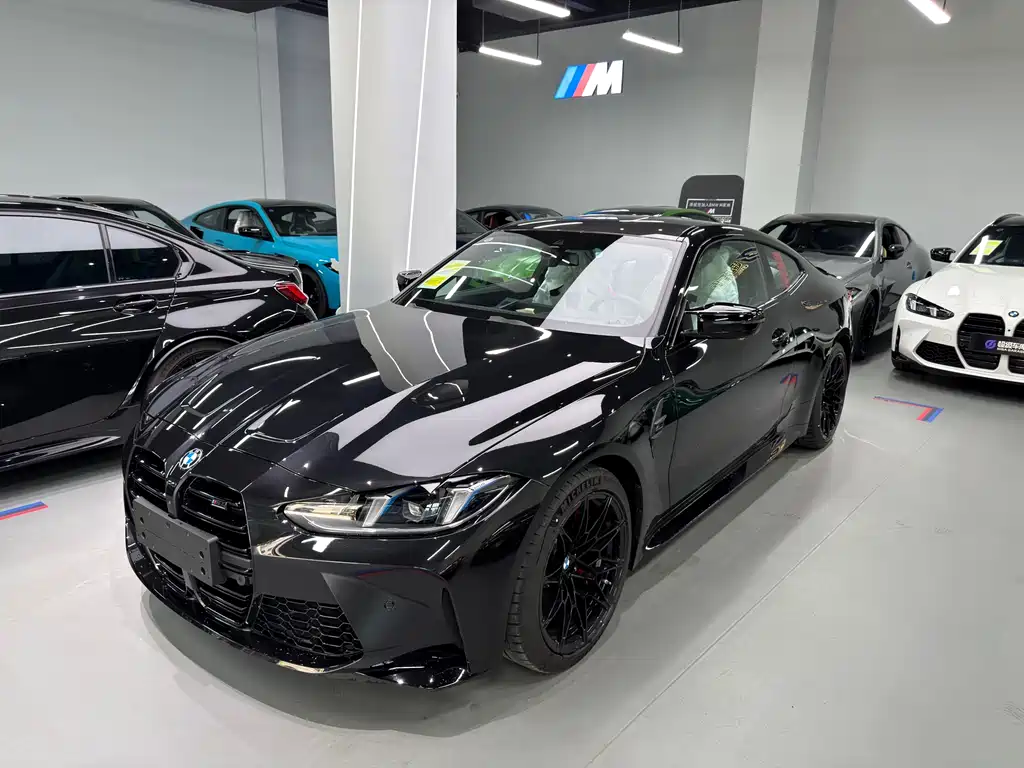 BMW M4 2026 — фото 1