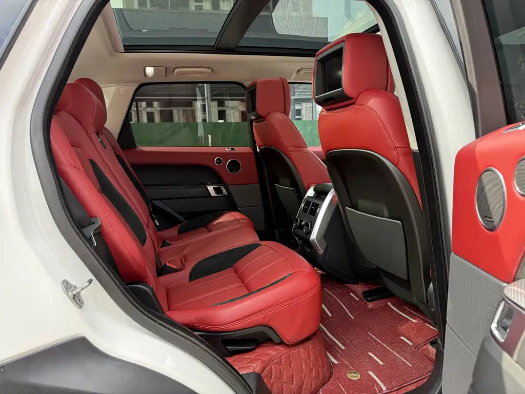 Land Rover Sport 2020 — фото 10