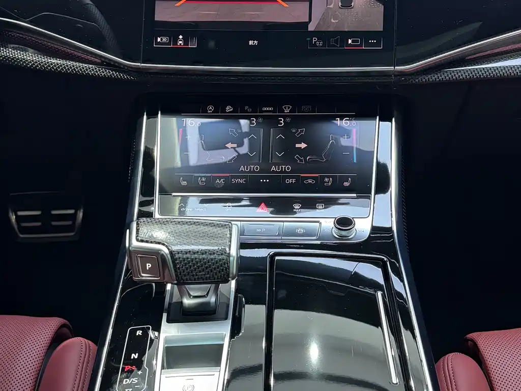 Audi SQ7 2024 — фото 13
