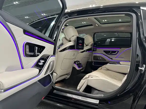 Mercedes-Benz Maybach S-Class 2024