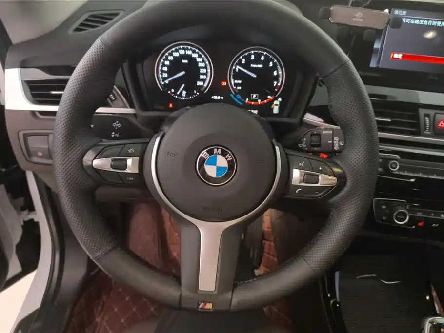 BMW X1 2021 — фото 15