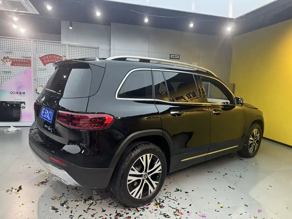 Mercedes-Benz GLB 2025 — фото 12