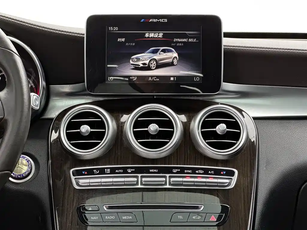 Mercedes-Benz GLC 2017 — фото 10
