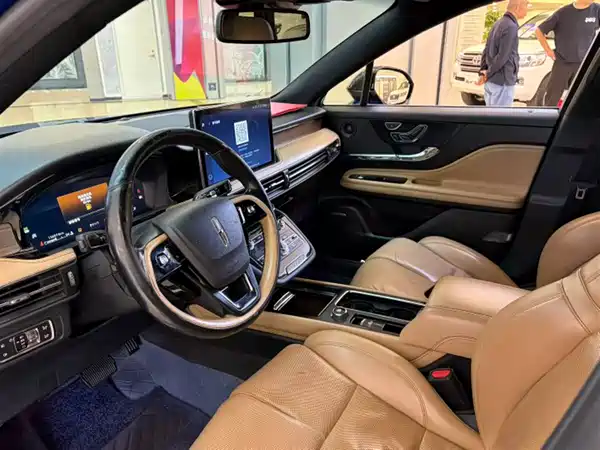 Lincoln Corsair 2020