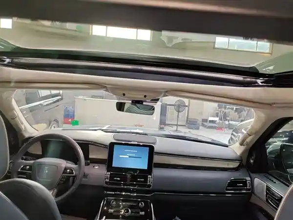 Lincoln Navigator 2019